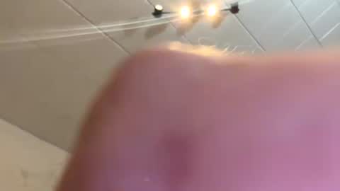 thisolboi online show from July 11, 7:11 am