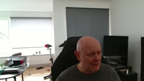 thomas315627 online show from April 15, 1:40 pm