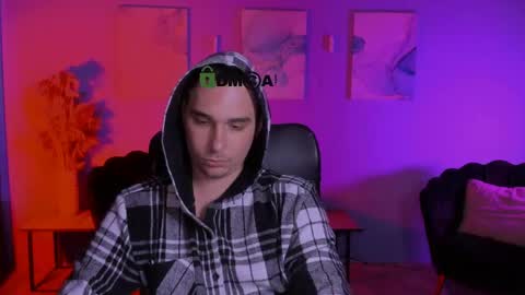 thomas_crow online show from April 17, 7:17 pm