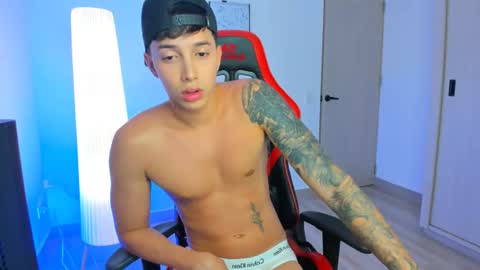 thomas_foxx online show from July 30, 3:27 am