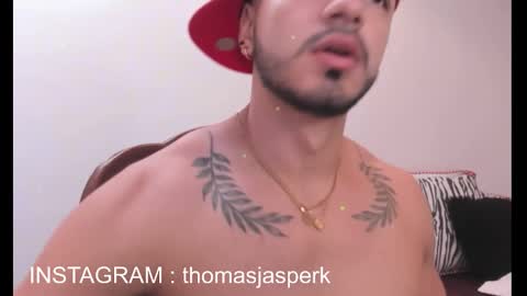 Thomas online show from November 9, 7:01 pm