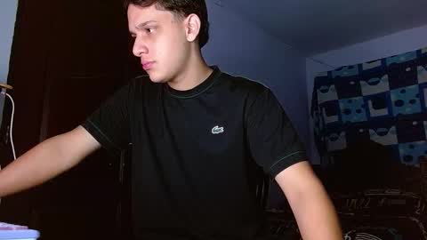 Snapshot of thomas_may4rs chatting on November 20, 9:42 am ---Thomas--- online show from November 20, 9:42 am