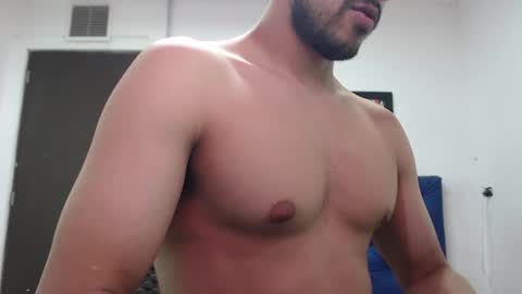 Snapshot of thomas_neuman chatting on January 12, 5:11 pm Thomas online show from January 12, 5:11 pm