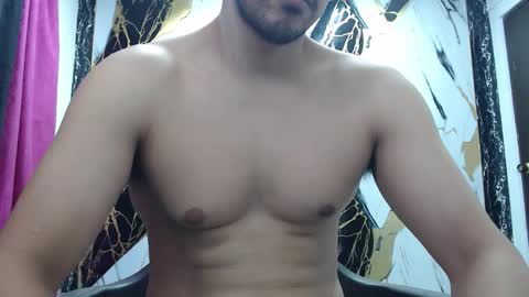 Thomas online show from February 13, 8:27 pm