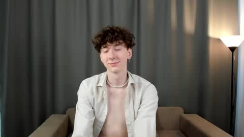 Thomas online show from March 2, 5:44 am