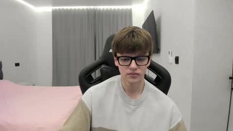 Tomas online show from May 4, 6:48 pm