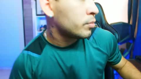 Thomas online show from November 12, 6:03 am