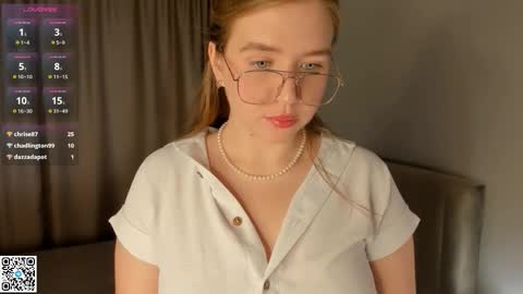 Annie online show from September 27, 4:28 am