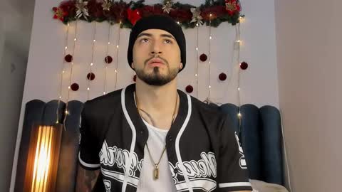 sweetfit boy online show from January 13, 5:51 pm