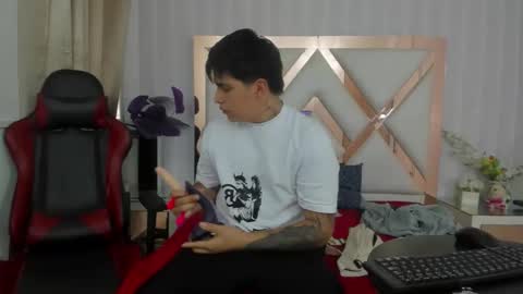 thomasthund online show from January 12, 1:27 pm