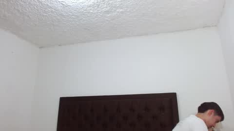 Thomas Turner online show from November 11, 11:27 pm