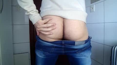 thomaz__ online show from September 26, 12:31 pm