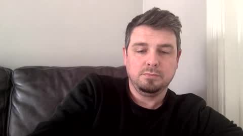 Snapshot of thomisfra chatting on February 24, 12:48 pm thomisfra online show from February 24, 12:48 pm