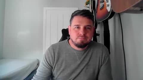 Snapshot of thomisfra chatting on October 22, 11:32 am thomisfra online show from October 22, 11:32 am