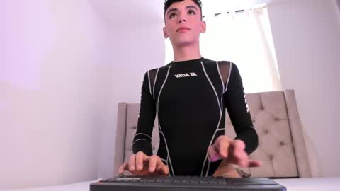 Thomy T online show from February 20, 2:24 pm