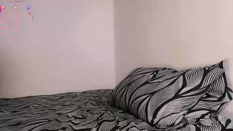 Snapshot of thonyxxx_ chatting on June 20, 3:26 pm thonyxxx_ online show from June 20, 3:26 pm