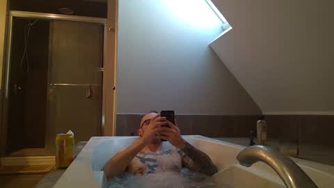 Snapshot of thor1892 chatting on January 24, 7:07 pm thor1892 online show from January 24, 7:07 pm