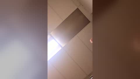 thoughnut online show from August 9, 1:51 am