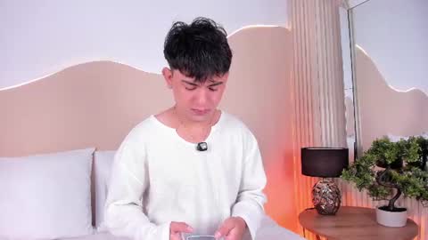 Thristan online show from July 7, 8:18 am