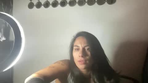 Snapshot of throatyygoat chatting on November 29, 5:32 am throatyygoat online show from November 29, 5:32 am