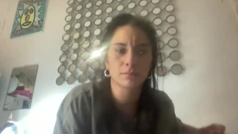 Snapshot of throatyygoat chatting on December 5, 1:14 am throatyygoat online show from December 5, 1:14 am