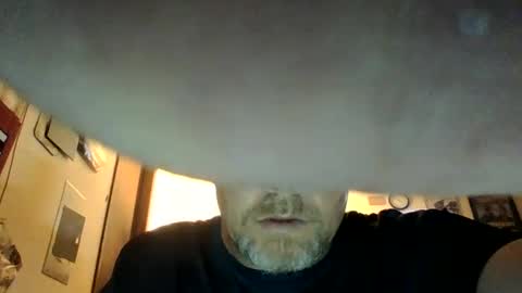 Throbber online show from October 3, 2:47 pm