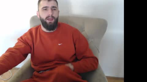 HugeJuicy online show from December 11, 12:55 pm