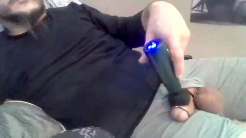 thunder8u42 online show from December 5, 5:53 pm