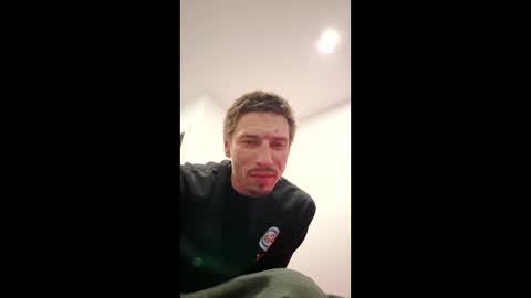 Snapshot of thxgorilla45 chatting on February 26, 4:33 am thxgorilla45 online show from February 26, 4:33 am