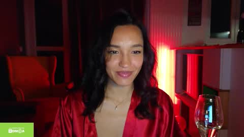 tia_j online show from October 4, 7:12 pm