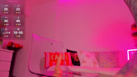 Snapshot of tiabelle chatting on October 18, 6:41 pm tiabelle online show from October 18, 6:41 pm