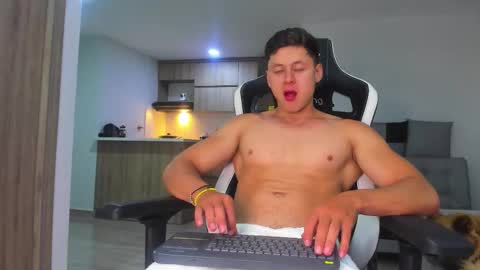 santiago online show from September 25, 1:31 am