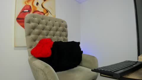 carolina online show from December 21, 10:55 am