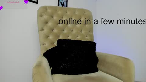 Snapshot of tiago_hannah chatting on July 9, 9:57 am carolina online show from July 9, 9:57 am