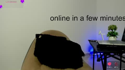 Snapshot of tiago_hannah chatting on July 12, 9:00 am carolina online show from July 12, 9:00 am
