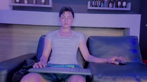 Snapshot of tian_sex chatting on May 18, 4:07 am online show from May 18, 4:07 am
