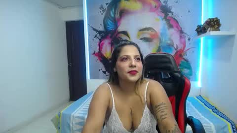 tiana_breeze online show from October 13, 12:32 am
