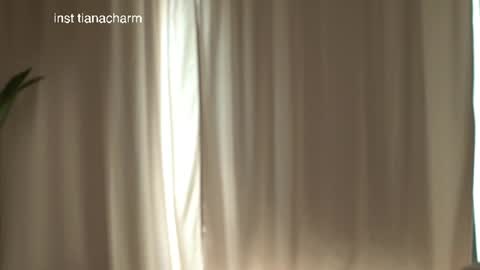 Snapshot of tiana_charm chatting on August 4, 12:08 pm Tiana Charm online show from August 4, 12:08 pm