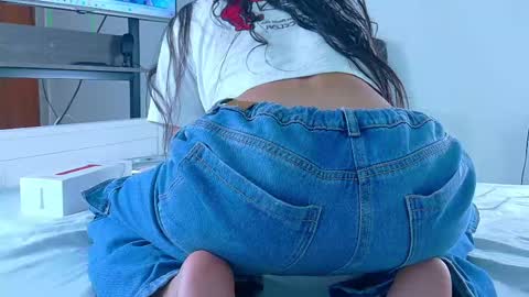 Snapshot of tiana_cinnamon chatting on September 15, 7:47 pm TIANA online show from September 15, 7:47 pm