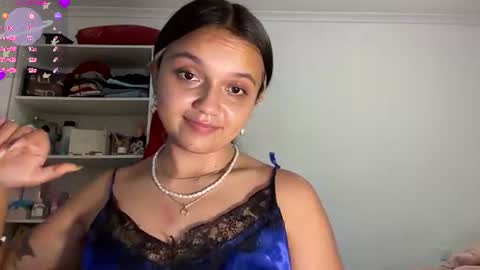 Snapshot of tianale chatting on July 11, 11:24 am Tiana Le online show from July 11, 11:24 am