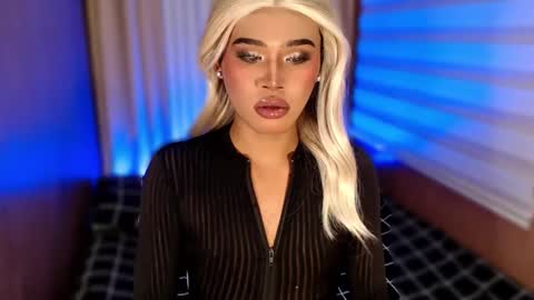 Sam online show from October 23, 4:06 pm