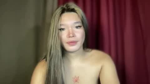 Snapshot of tiaragodhere chatting on February 12, 9:32 pm Ms. Tiara online show from February 12, 9:32 pm