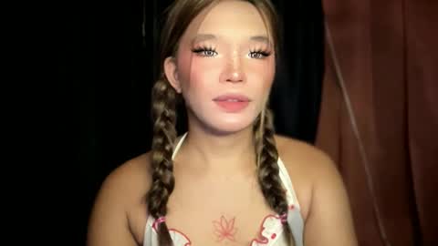 Snapshot of tiaragodhere chatting on February 17, 11:55 pm Ms. Tiara online show from February 17, 11:55 pm