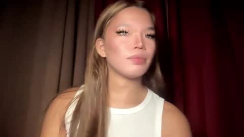 Snapshot of tiaragodhere chatting on February 22, 4:35 am Ms. Tiara online show from February 22, 4:35 am