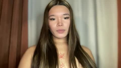 Snapshot of tiaragodhere chatting on February 23, 6:55 am Ms. Tiara online show from February 23, 6:55 am