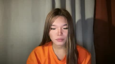 Snapshot of tiaragodhere chatting on March 2, 1:30 am Ms. Tiara online show from March 2, 1:30 am