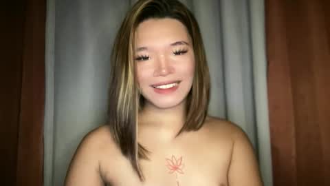 Snapshot of tiaragodhere chatting on March 6, 11:34 pm Ms. Tiara online show from March 6, 11:34 pm