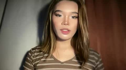 Snapshot of tiaragodhere chatting on March 26, 4:40 am Ms. Tiara online show from March 26, 4:40 am