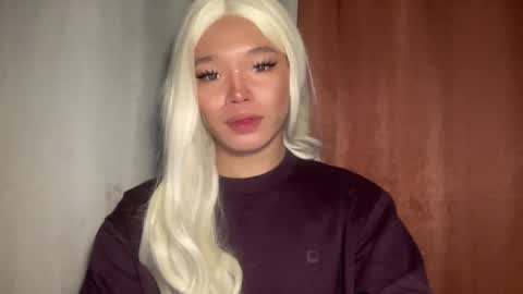 Snapshot of tiaragodhere chatting on April 2, 10:02 am Ms. Tiara online show from April 2, 10:02 am