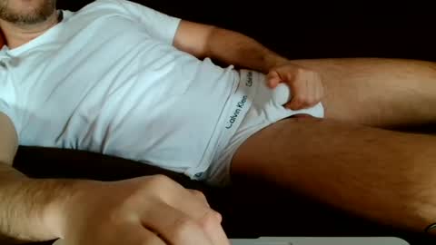 Tiburonbeach online show from December 3, 12:27 pm